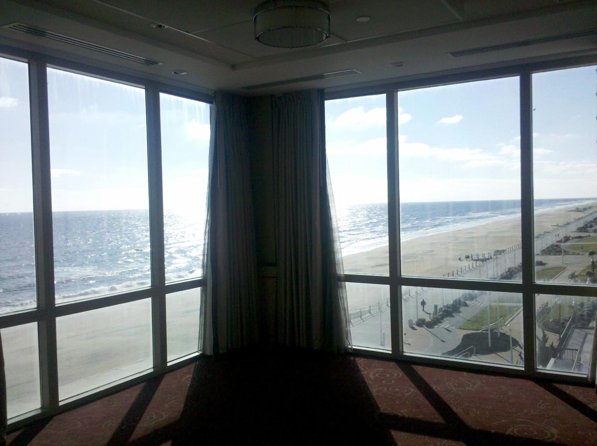 Holiday Inn & Suites Virginia Beach - North Beach By Ihg Eksteriør billede